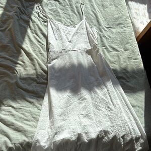 Elegant White Spaghetti Strap Dress